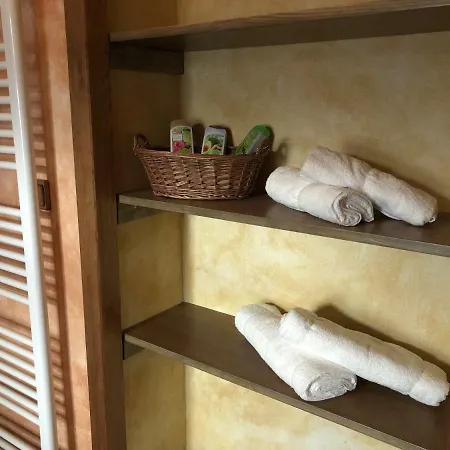 Apartment 83